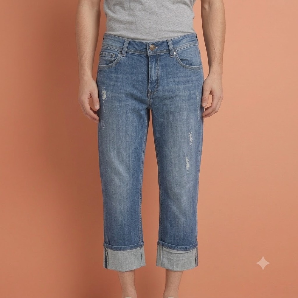 Candie's Distressed Cuffed Capri Jeans Women's Size 9 Blue Denim EUC